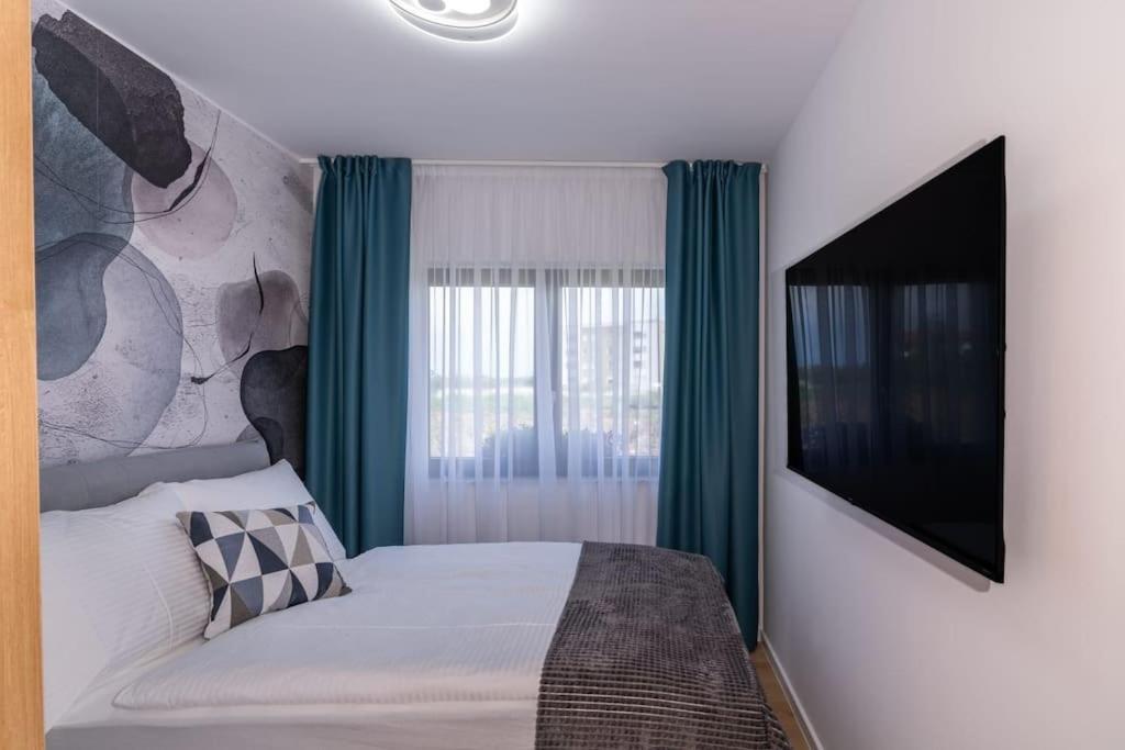 Capsula Luxury Apartment Умаг Екстериор снимка